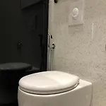 Urban Deluxe Apartment